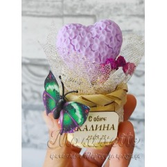 Кошничка с ароматно лилаво сърце – подаръче за гости Кошничка с ароматно лилаво сърце – подаръче за гости